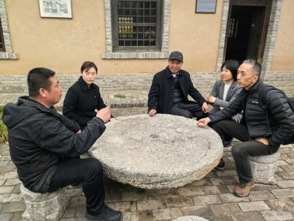 央视记者来长安采访《柳青》故事